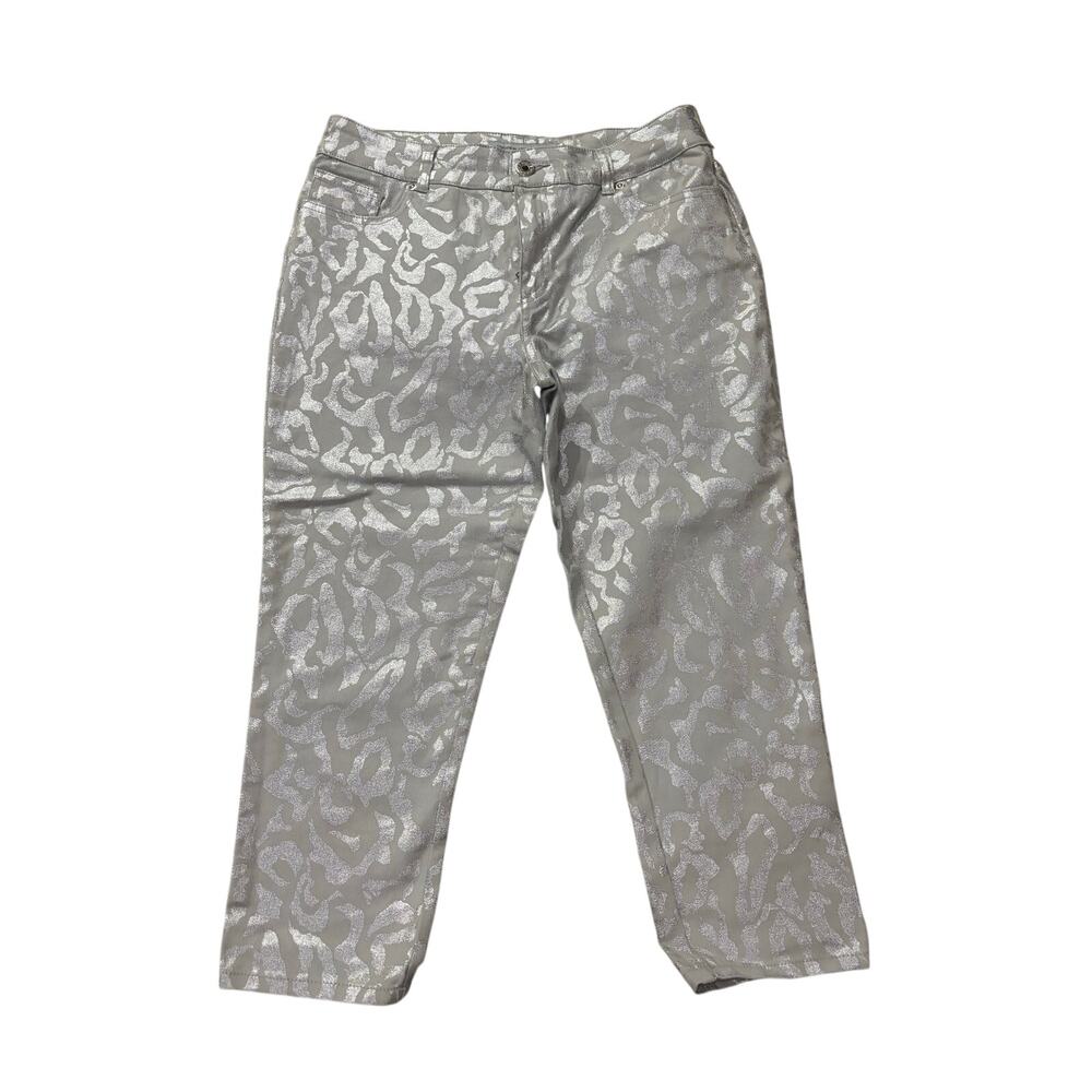 Chicos Platinum denim Capri size 1 white silver metallic animal print worn once